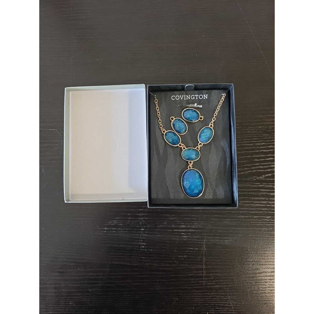 Covington Necklace & Earring Set NIB Blue Iridescent Faux Opal Gold Tone